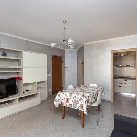 Διαμέρισμα Comfy Cozy Close To Metro