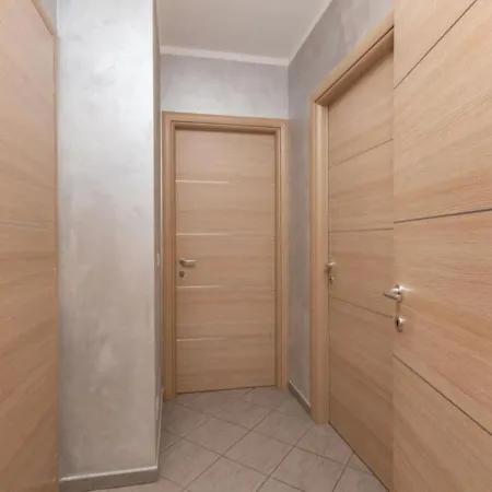 דירה Comfy Cozy Close To Metro טורינו