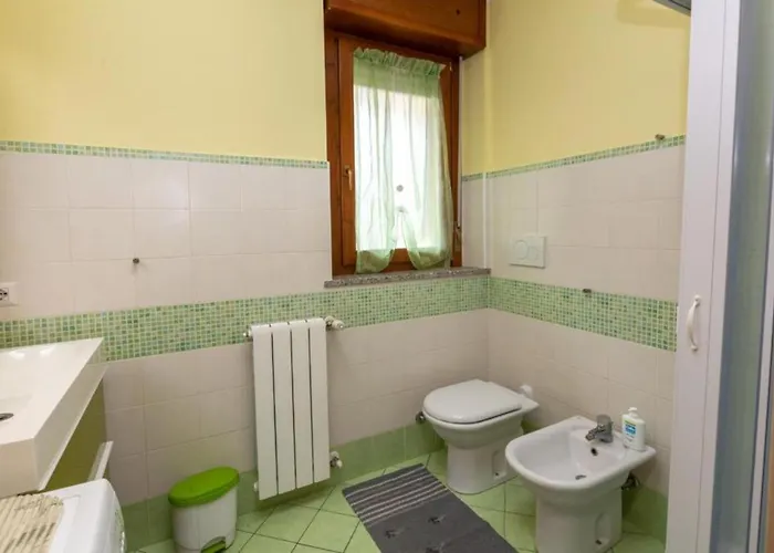 Comfy Cozy Close To Metro Torino